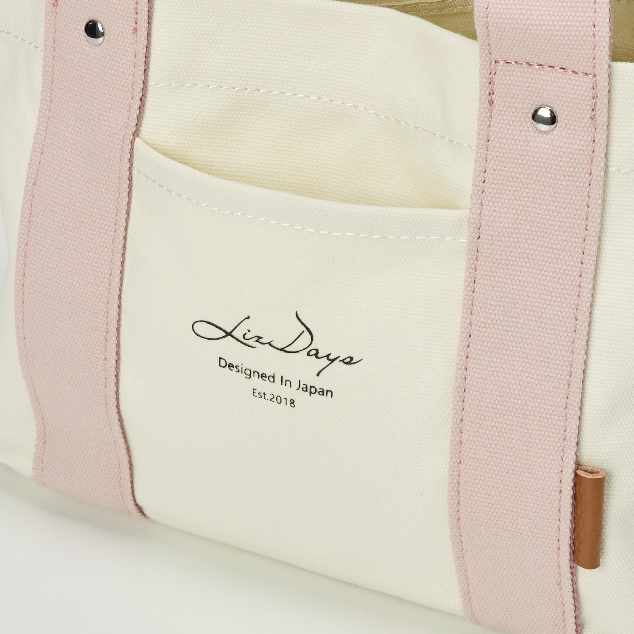 LIZDAYS 3仕切り マチ広 多収納 キャンバス手提げバッグ | イオン