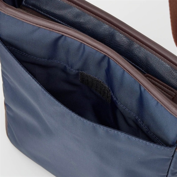 CROCODILE(クロコダイル) GN縦型ショルダー メンズ | イオンスタイル