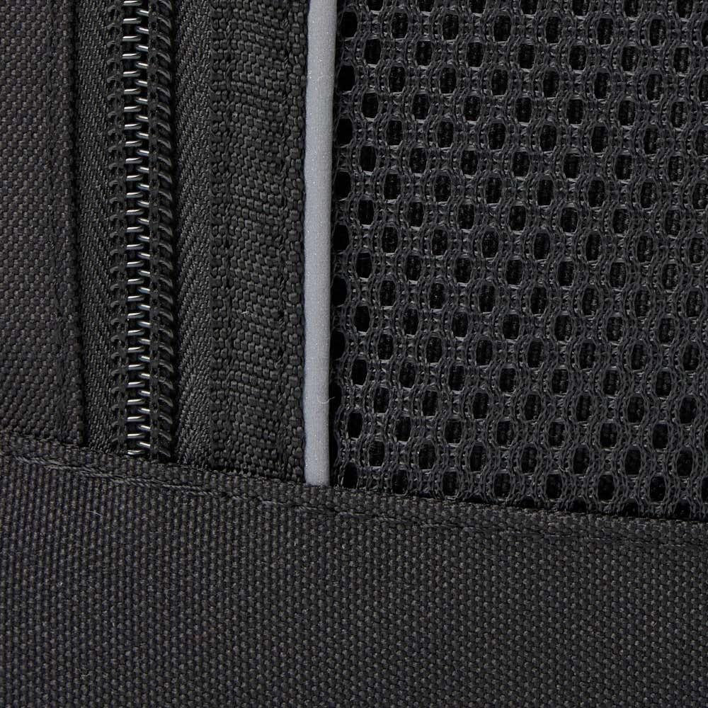 UMBRO(アンブロ) ラウンドメッシュポケットリュック | イオンスタイル