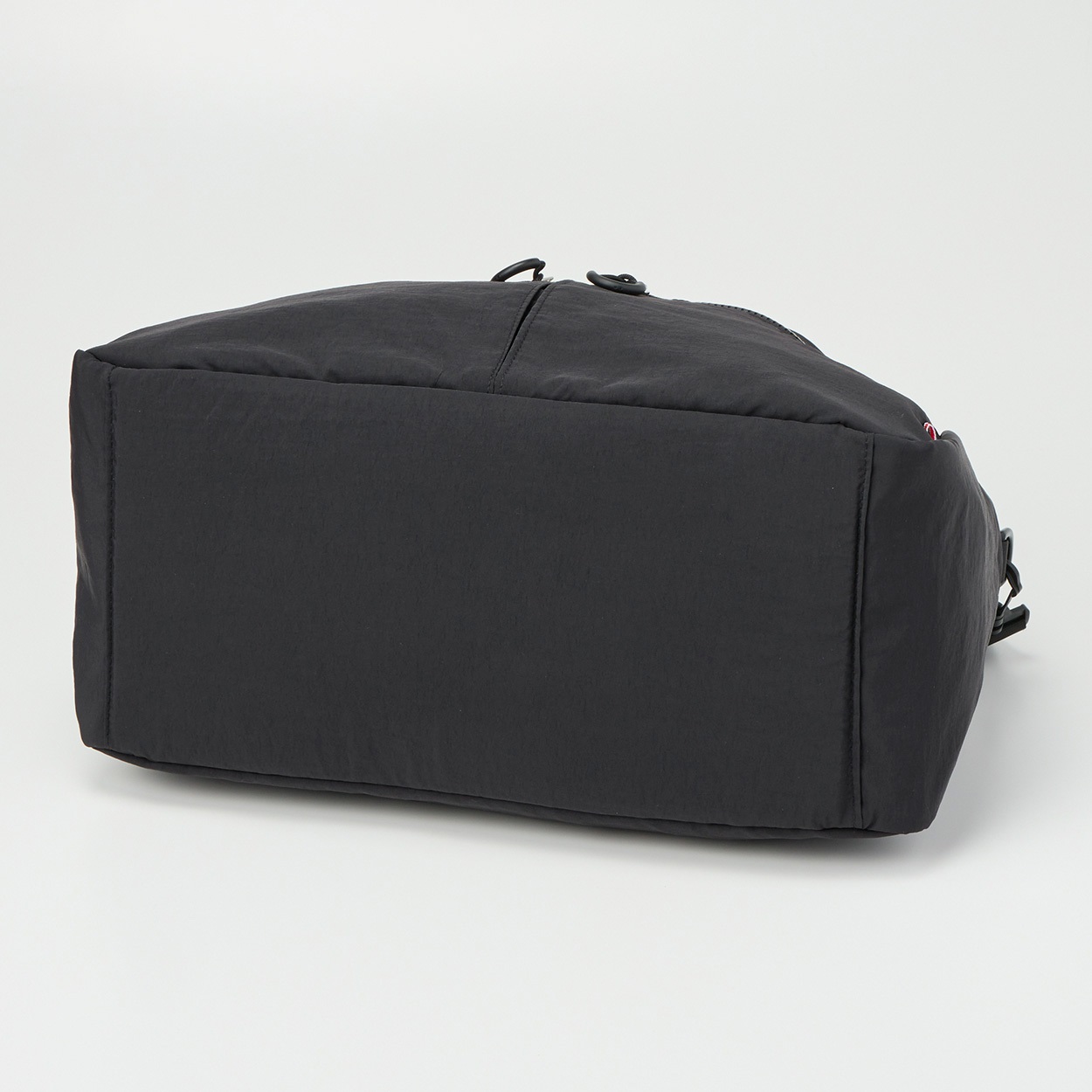 wontonsp　RP le coq sportif(ルコックスポルティフ) トラベルボストン | イオン