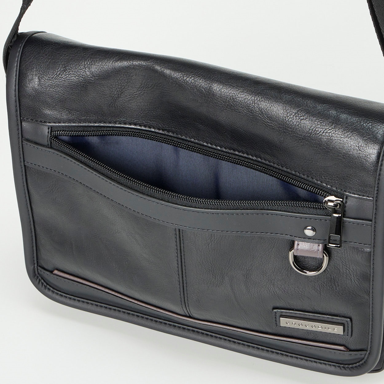 CROCODILE(クロコダイル) フラップショルダーバッグ メンズ | イオン
