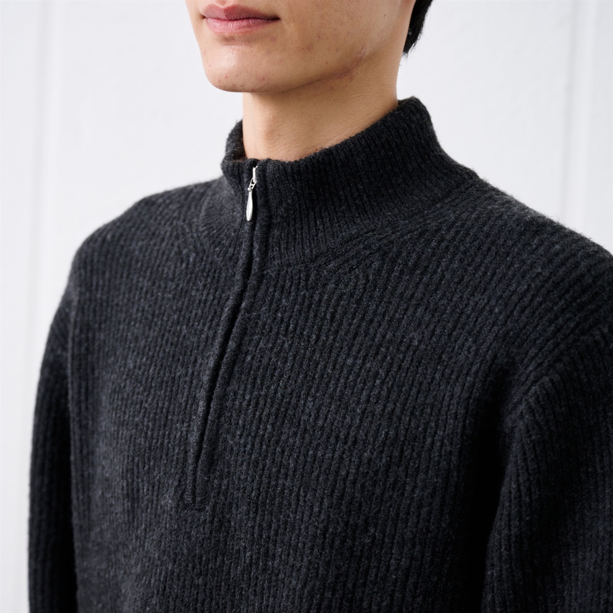 TVC(ティーヴィシー)ブラッシュヤーン 片畦ハーフジッププルオーバー