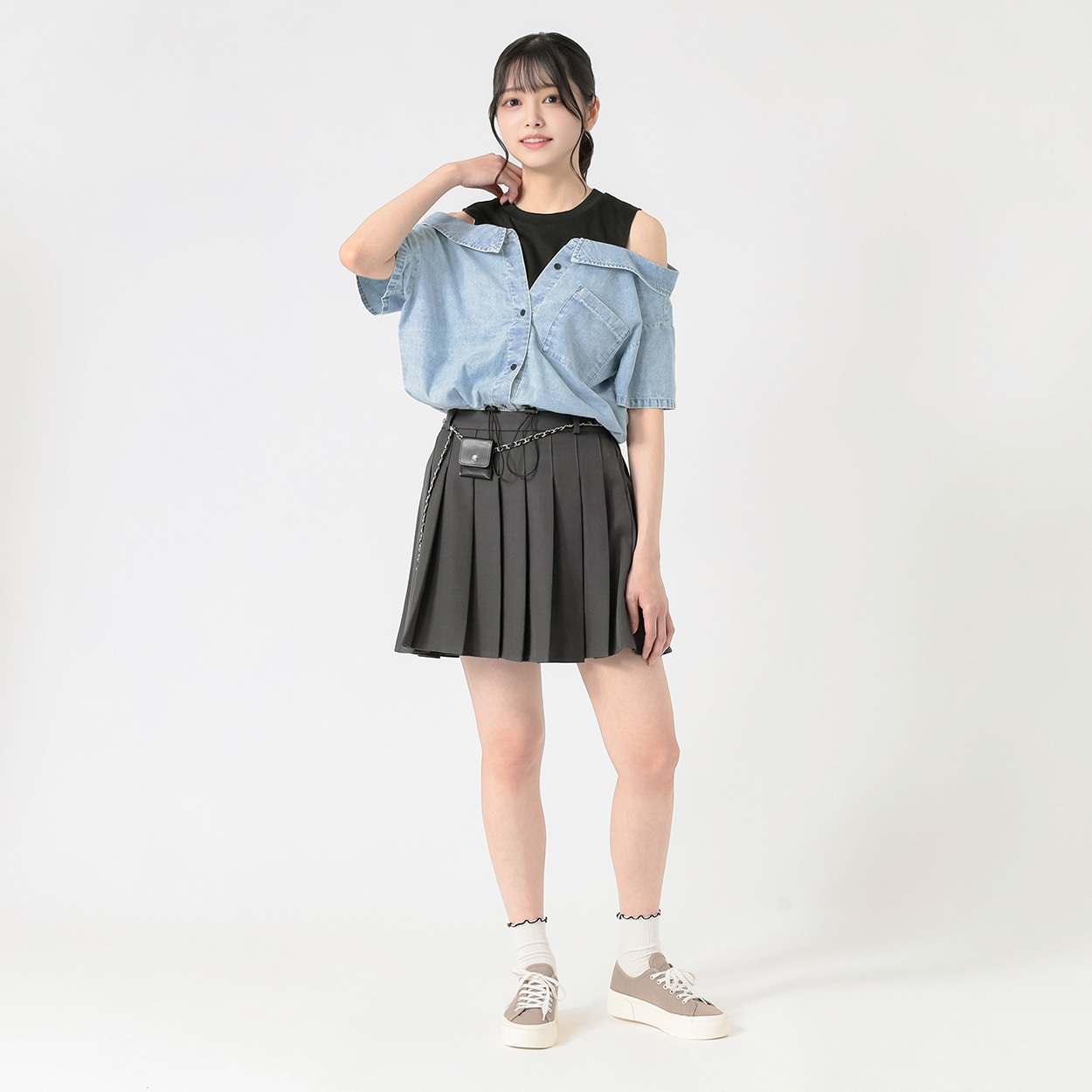 プリーツスカート チェーン付 レディス Doublefocus(ダブルフォーカス