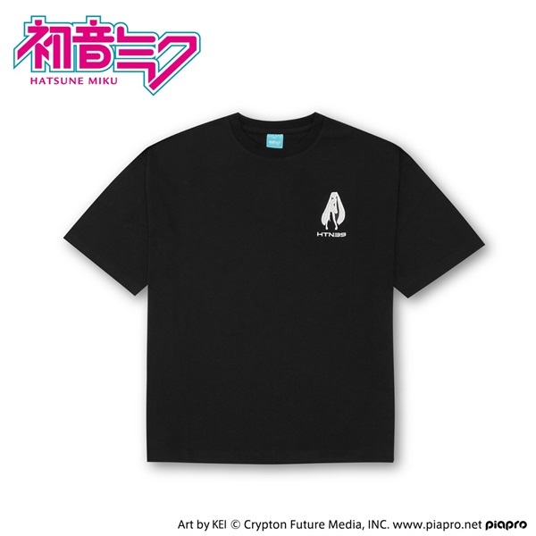 mikuさん専用セラムンTシャツ二枚^^ 初音ミク」プリントTシャツ 〈胸元刺しゅう入り〉 Doublefocus(ダブル