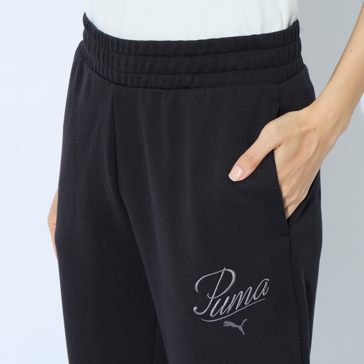 ★PUMA★ESS+ Collection Script Sweatpants★スウェットパンツ PUMA(プーマ) ESS SCRIPTスウェットパンツ レディス | イオン