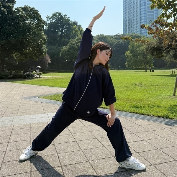 ELLE SPORT(エルスポーツ) インフルエンサー NaoYoshida コラボ商品 裾