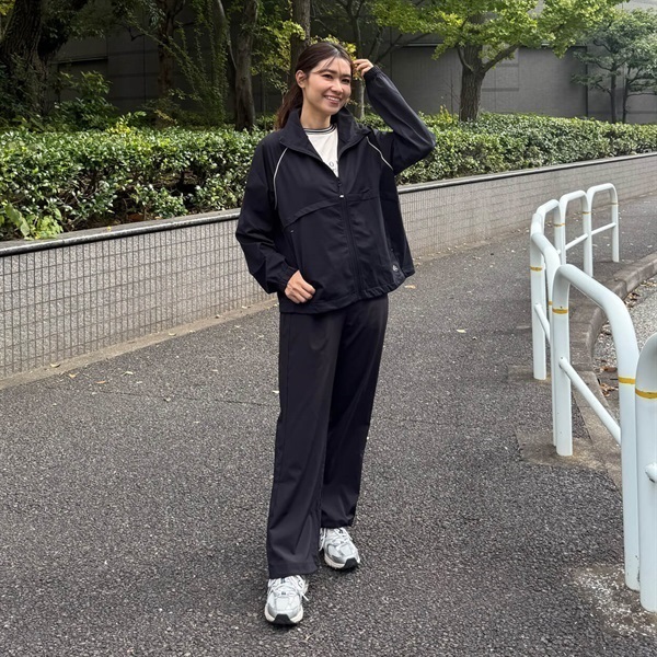ELLE SPORT(エルスポーツ) パイピングスタンドジャケット 吸汗速乾 UV