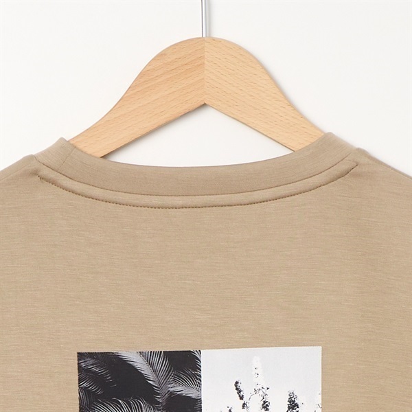 ◇ジャンルイシェレル デザインカットソー カラフル やわらか プリント 日本製 フラワー柄プリントTシャツ - エクリュ | ZARA Japan / 日本