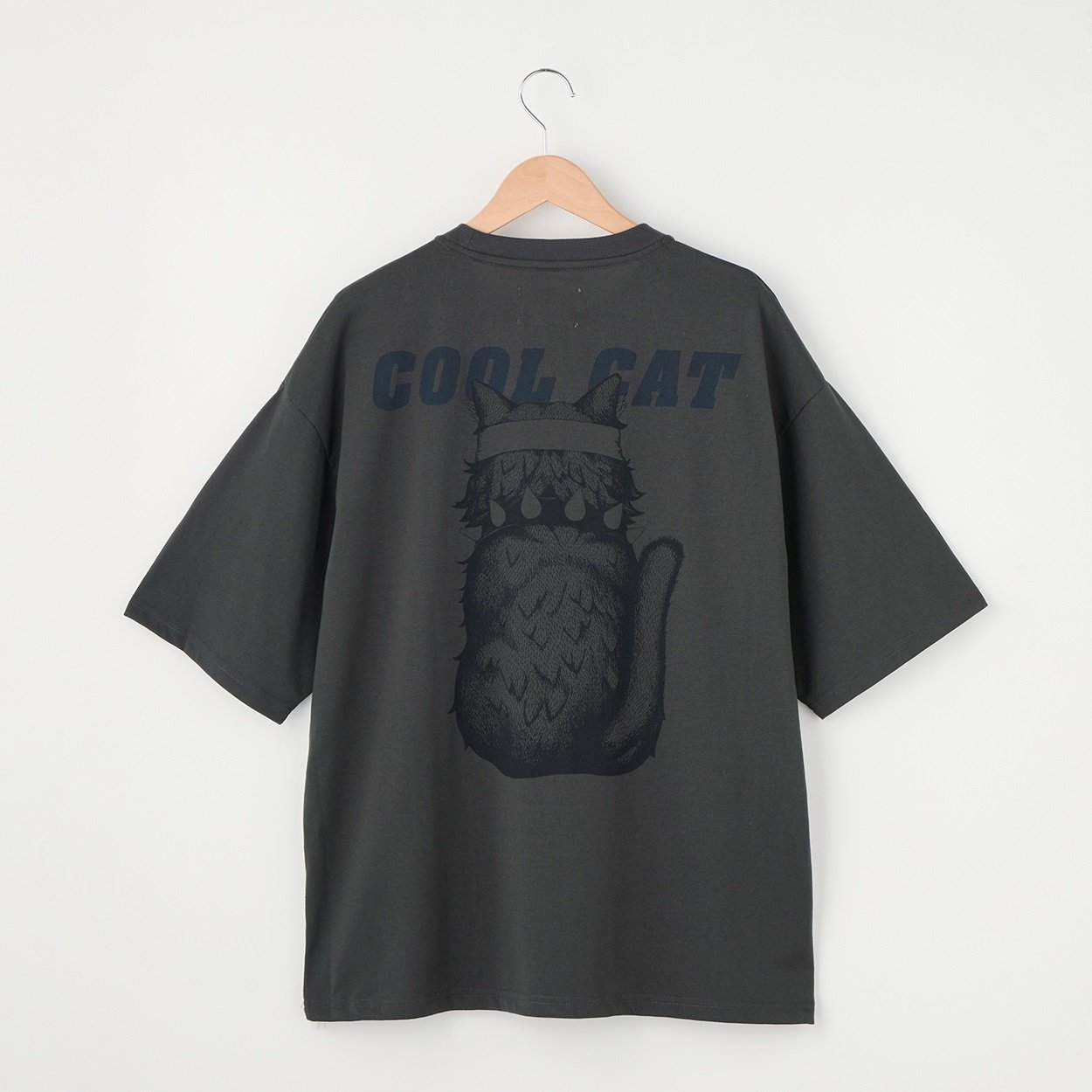 美品　レオナール　アニマルプリント 半袖Tシャツ　Mサイズ 半袖 Tシャツ メンズ レディース アニマル プリント 綿100