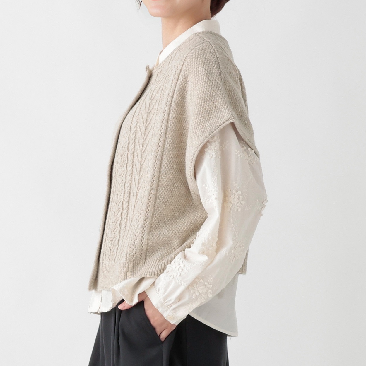 EXPAND ラムウール混透かし柄2wayベスト レディス SELF+SERVICE(セルフ