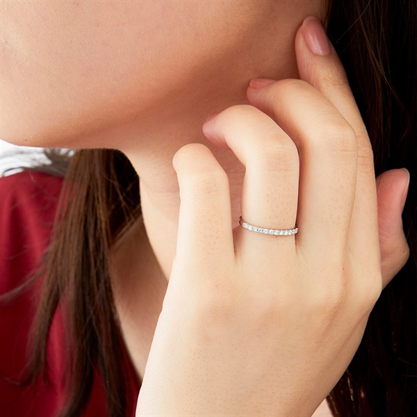 プラチナ【ハーフエタニティリング15号】天然ダイヤモンド0.15ct 新品！ 09 3日間>プラチナダイヤ計0.15ctハーフエタニティリング 15号