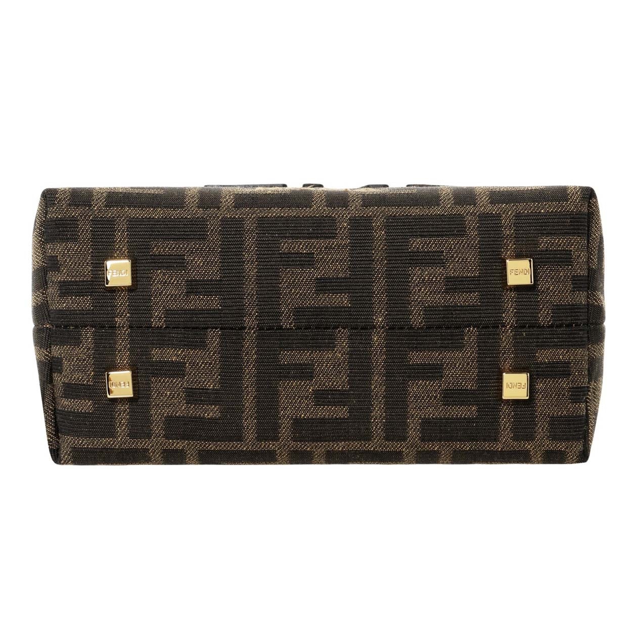 fendi ショルダーバック ポイント20倍】<10 BUZ>FENDI(フェンディ) ショルダーバッグ