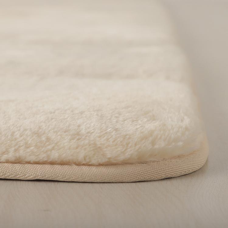 【値下げしました❣️大特価❤️新品】ムートンラグ ムートンタッチフロアラグ | イオンスタイルオンライン 衣料品・暮らし