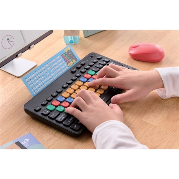 モニター、キーボード detail_17915_16224555295127.