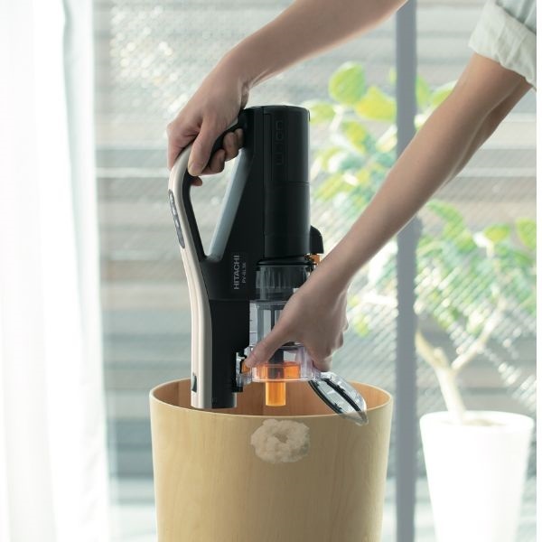 日立 ＜ラクかるスティック＞コードレススティッククリーナー PV-BL3K