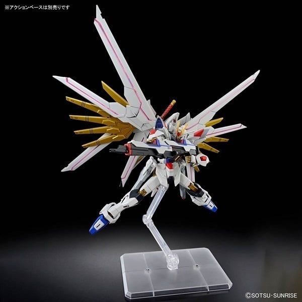HGCE HG 1/144 マイティーストライクフリーダムガンダム お一人