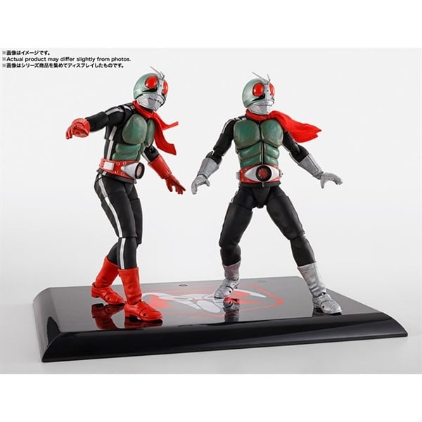 改造品S.H.Figuarts真骨彫製法 仮面ライダーガヴ オーバーモード