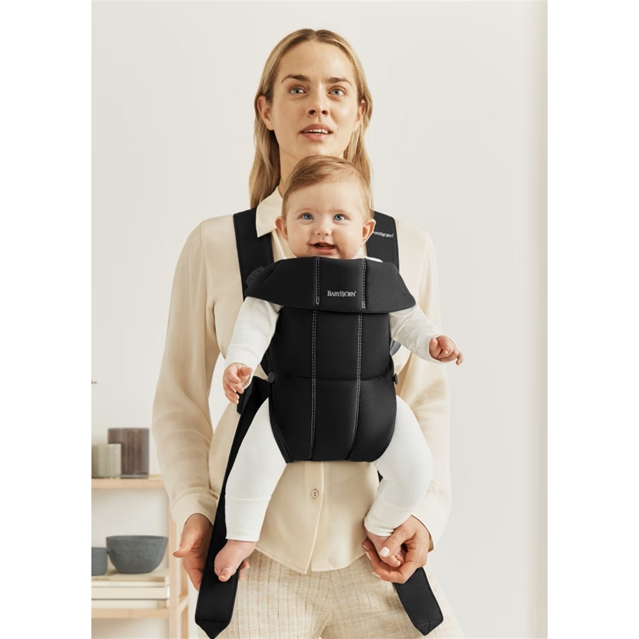 ベビービョルン ベビーキャリア MINI Woven ウーブン ブラック 新生児