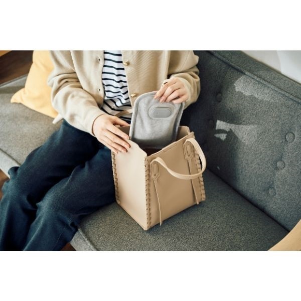 クワッズ 蓄熱式ミニ湯たんぽ モフカミニ QS551NV ネイビー | イオン