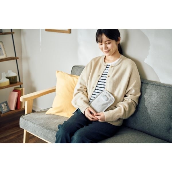 クワッズ 蓄熱式ミニ湯たんぽ モフカミニ QS551NV ネイビー | イオン