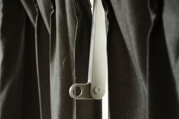 アイセン カーテン4連フック 洗濯 室内干し | イオンスタイル