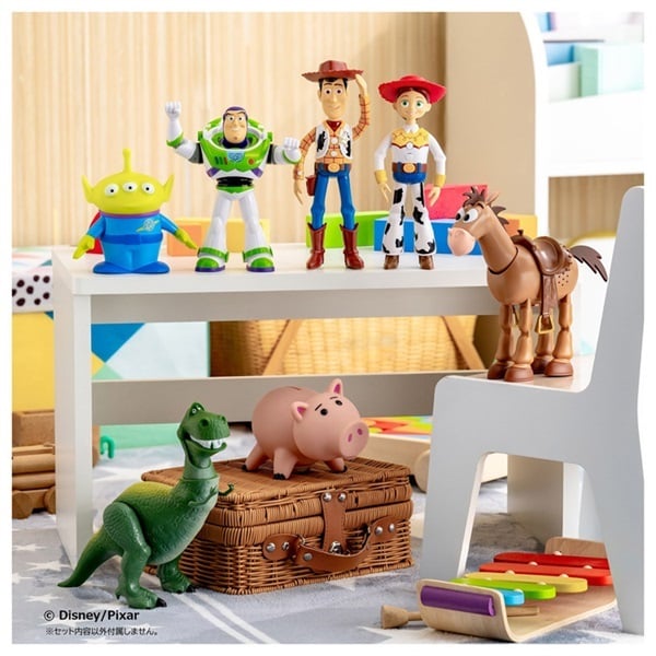 19年製　エイリアン トイストーリー4 ブルブルおしゃべり! 3体セット Amazon.co.jp: ディズニーキャラクター ブルブルおしゃべり! トイ
