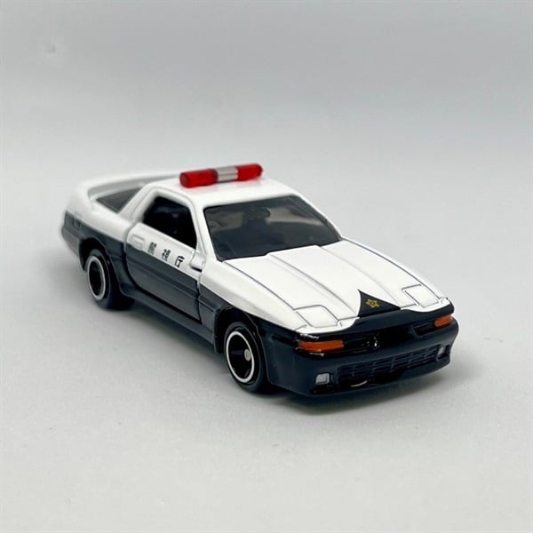 イオンオリジナル トミカ トヨタ スープラ 日本警察デザイン仕様　7個 イオンオリジナルトミカ AEON NO.84 トヨタ スープラ 日本警察デザイン