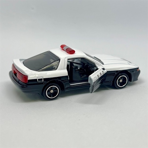 イオンオリジナルトミカ AEON NO.84 トヨタ スープラ 日本警察デザイン