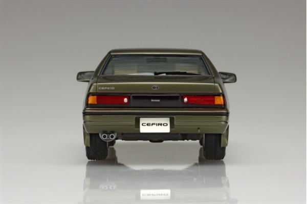 アオシマ ザ・モデルカーNo.91 1/24 ニッサン A31 セフィーロ