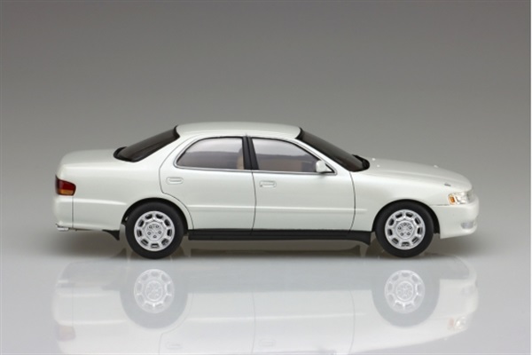 アオシマ 1/24 チェイサー 2.5 アバンテG JZX90 VIPカー未組立 アオシマ 1/24 チェイサー 2.5 アバンテG JZX90 VIPカー未組立