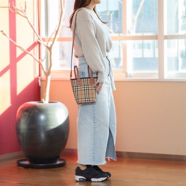 BURBERRY(バーバリー) 2WAYハンドバッグ 8070461/A7026<01 GD