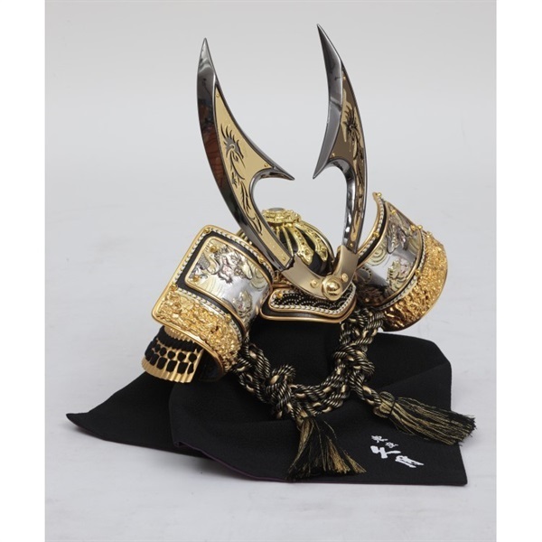 久月 兜収納飾り「龍虎伝説 優斗」 4960282587544 五月人形 | イオン