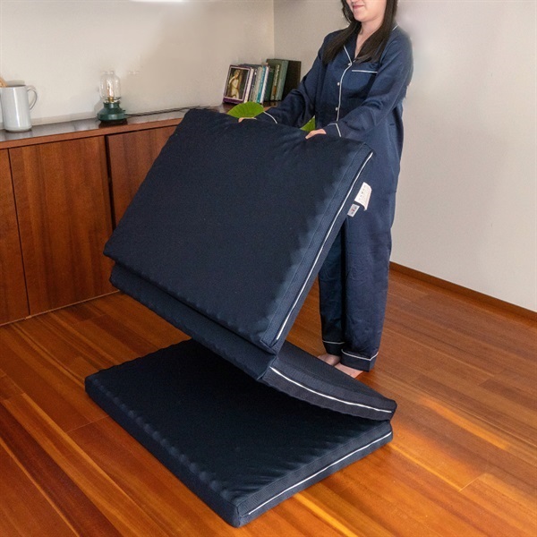 自然な寝姿勢 快眠敷きふとん | イオンスタイルオンライン 衣料品