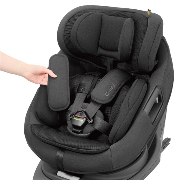 2/6ｰ3/1 3600WAONポイント進呈】コンビ ホワイトレーベル THE S R129