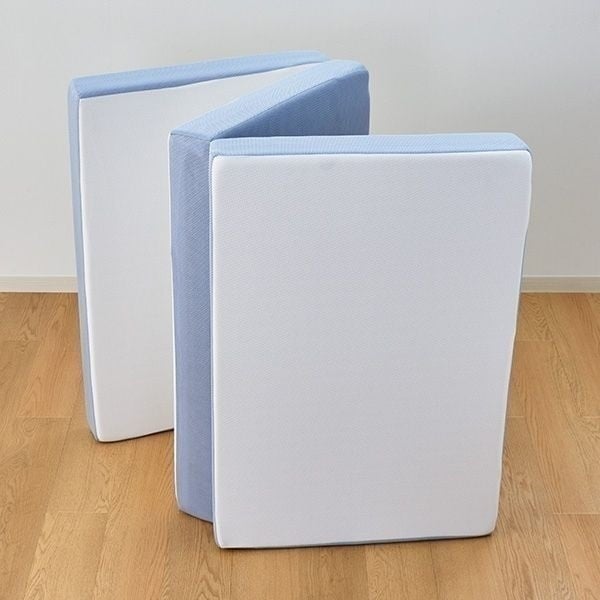 ホームコーディ やさしく支える三つ折りマットレス | イオン