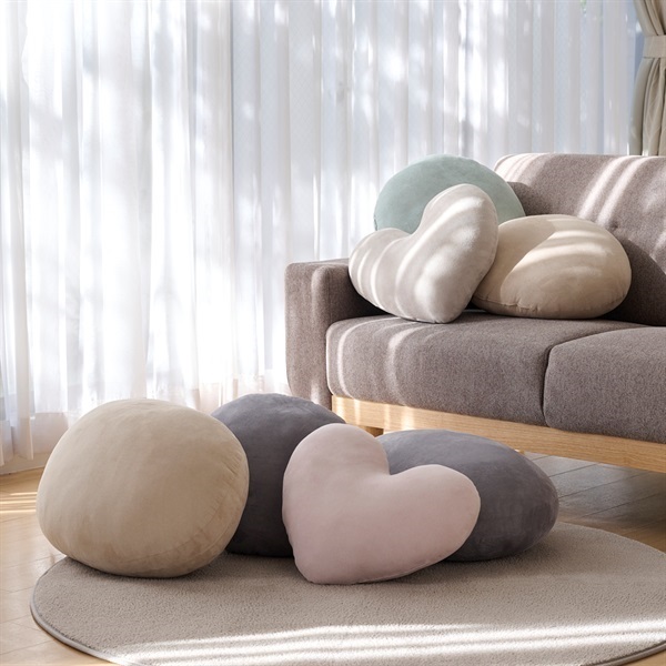 ホームコーディ もっちりなめらかクッション 楕円 | イオンスタイル