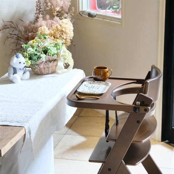 ヴィータ 木製ハイチェア テーブル＆ガード付 グレー | イオンスタイル