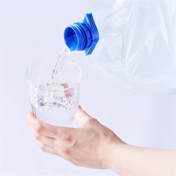 【 地震 】携帯水タンク６リットル × ５０個セット【 災害 】 折りたたみ水タンク 6L 防災 非常用 | イオンスタイルオンライン