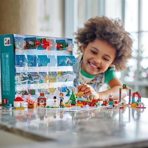 レゴ(LEGO) 41758 レゴ(R)フレンズ アドベントカレンダー2023