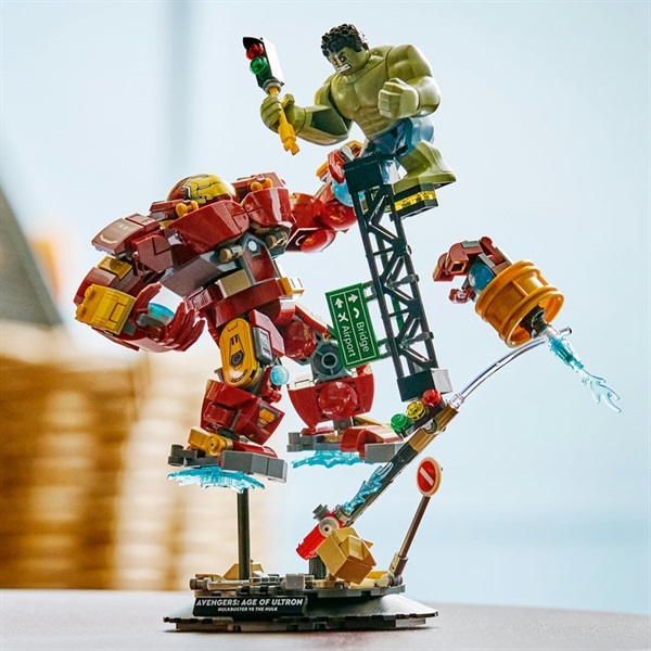 レゴ(LEGO) マーベル ハルクバスターとハルクの対決 76343
