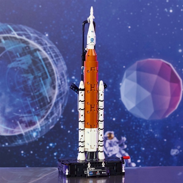 レゴ(LEGO) テクニック NASA Artemis スペース・ローンチ・システム