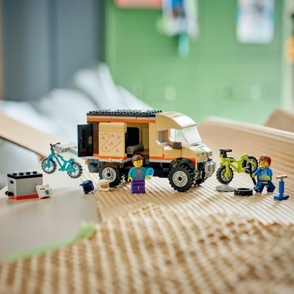 レゴ(LEGO) シティ マウンテンバイクを載せたトラック 60512