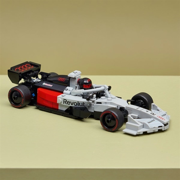 レゴ(LEGO) スピードチャンピオン Audi Revolut F1(R) Team R26 レース