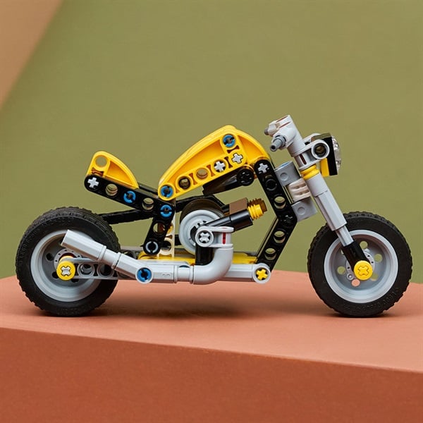 レゴ(LEGO) テクニック 黄色のオートバイ 42225 5702018069356